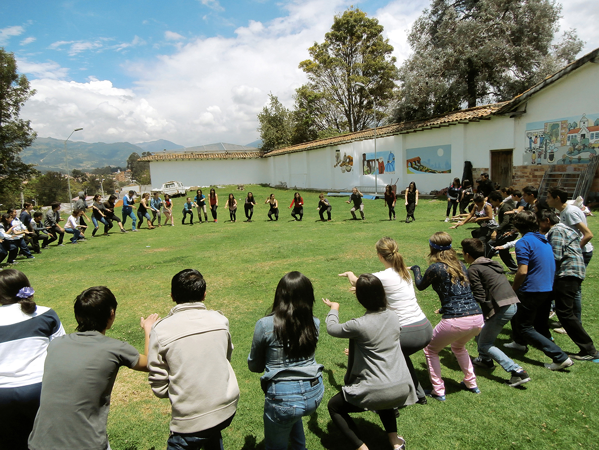 Marinella Senatore, The School Of Narrative Dance, Ecuador, 2014 (Courtesy dell'artista)