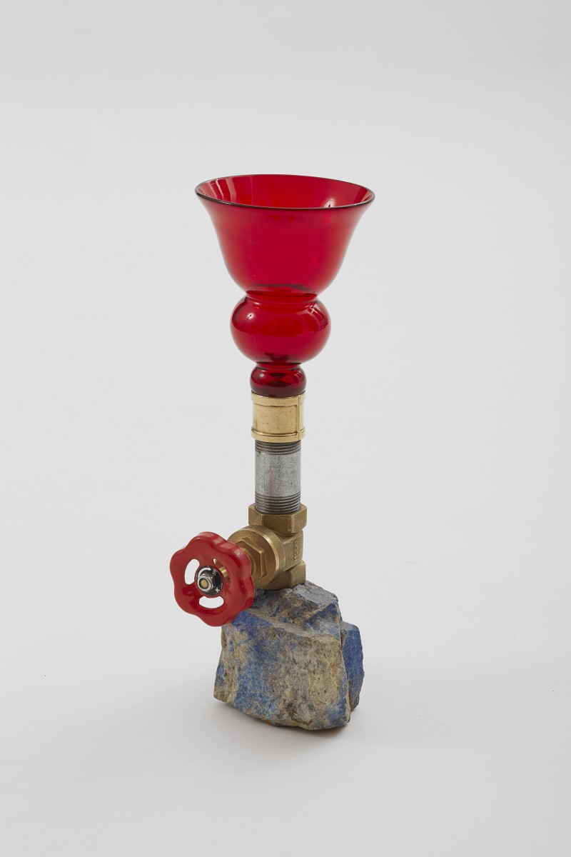 Jimmie Durham, Lapis Lazuli with Venetian Red Glass, a Valve, Et Cetera, 2015